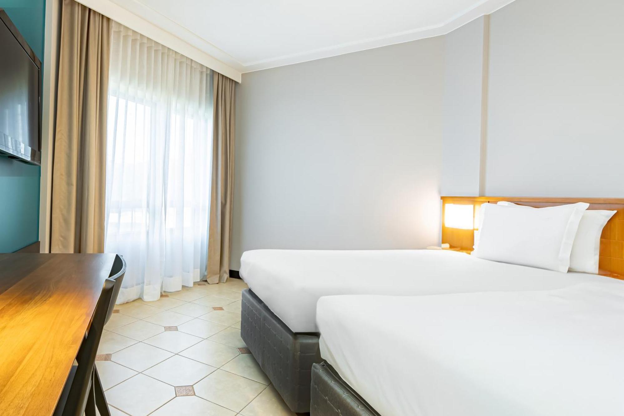 Mercure Florianopolis Exterior photo