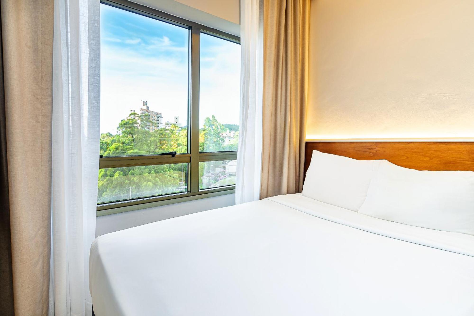Mercure Florianopolis Exterior photo